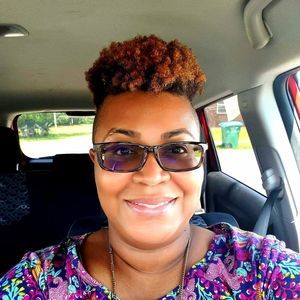 Meet your Posher, Lynisha